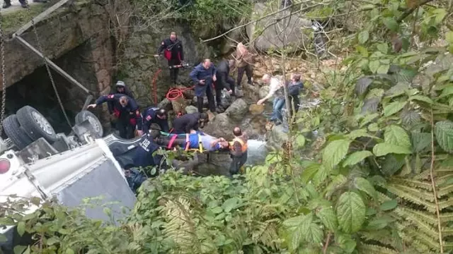 Rize'de Trafik Kazası: 3 Yaralı
