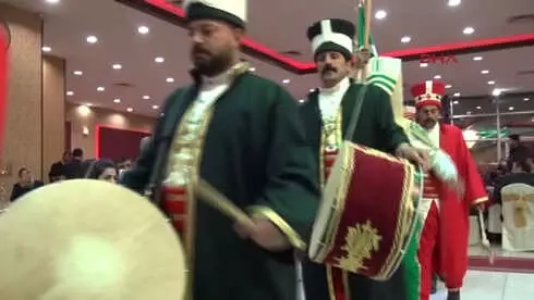 Van - Eski AB Bakanı Bağış: Terör Örgütleri Arkasında Saklananlar, O Kazdıkları Tünellerin Altında... Van - Eski AB Bakanı Bağış: Terör Örgütleri Arkasında Saklananlar, O Kazdıkları Tünellerin Altında...