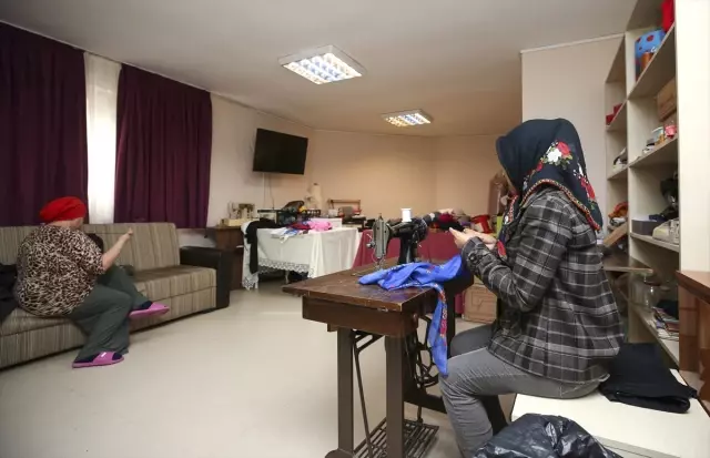Sığınma Evinde Hayata Yeniden Tutunuyorlar haberi fotografı, fotografları