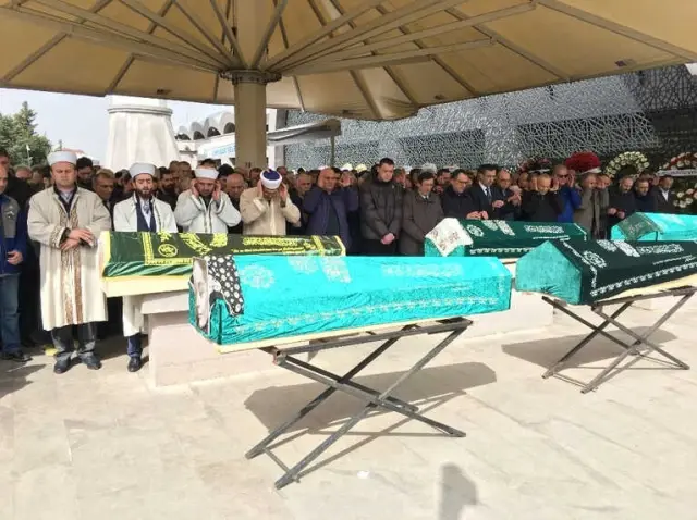 Türkiye'nin İlk Kadın Arkeologlarından Prof. Dr. Muhibbe Darga Son Yolculuğuna Uğurlandı