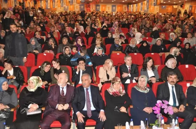 8 Mart Dünya Kadınlar Günü 8 Mart Dünya Kadınlar Günü