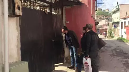 AK Parti Tire Kadın Kolları, Tire'deki Şehitlerin Annelerini Ziyaret Etti AK Parti Tire Kadın Kolları, Tire'deki Şehitlerin Annelerini Ziyaret Etti