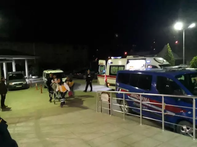İntihar Etmek İsteyen Vatandaşı Polis Ekipleri Kurtardı