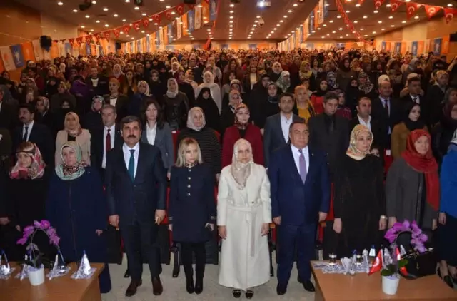 Muş'ta 8 Mart Dünya Kadınlar Günü Etkinliği Muş'ta 8 Mart Dünya Kadınlar Günü Etkinliği