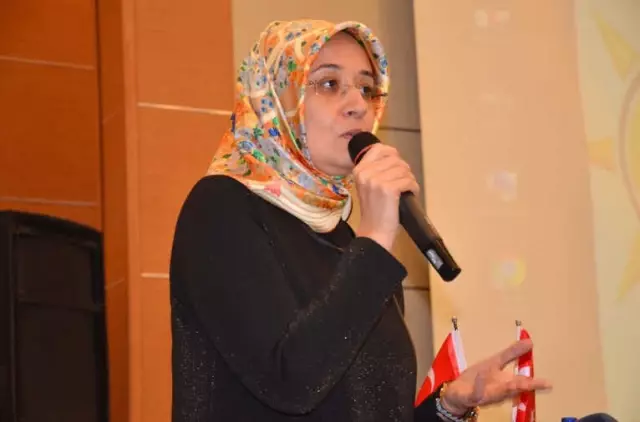 Muş'ta 8 Mart Dünya Kadınlar Günü Etkinliği Muş'ta 8 Mart Dünya Kadınlar Günü Etkinliği