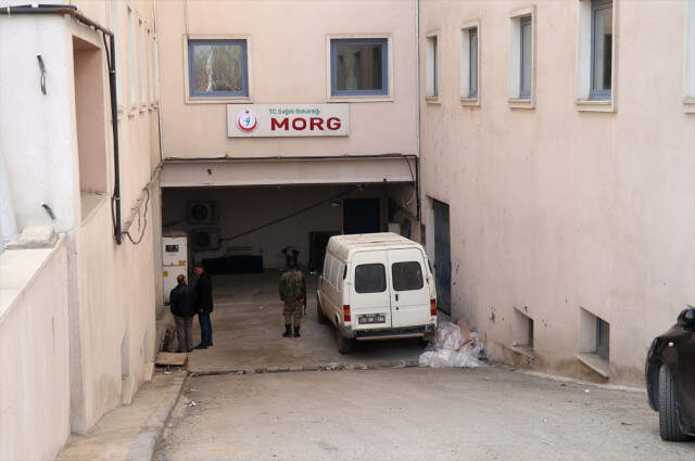 Restorandaki Sözlü Tartışmada Silahlar Konuştu: 2 Ölü, 1 Yaralı