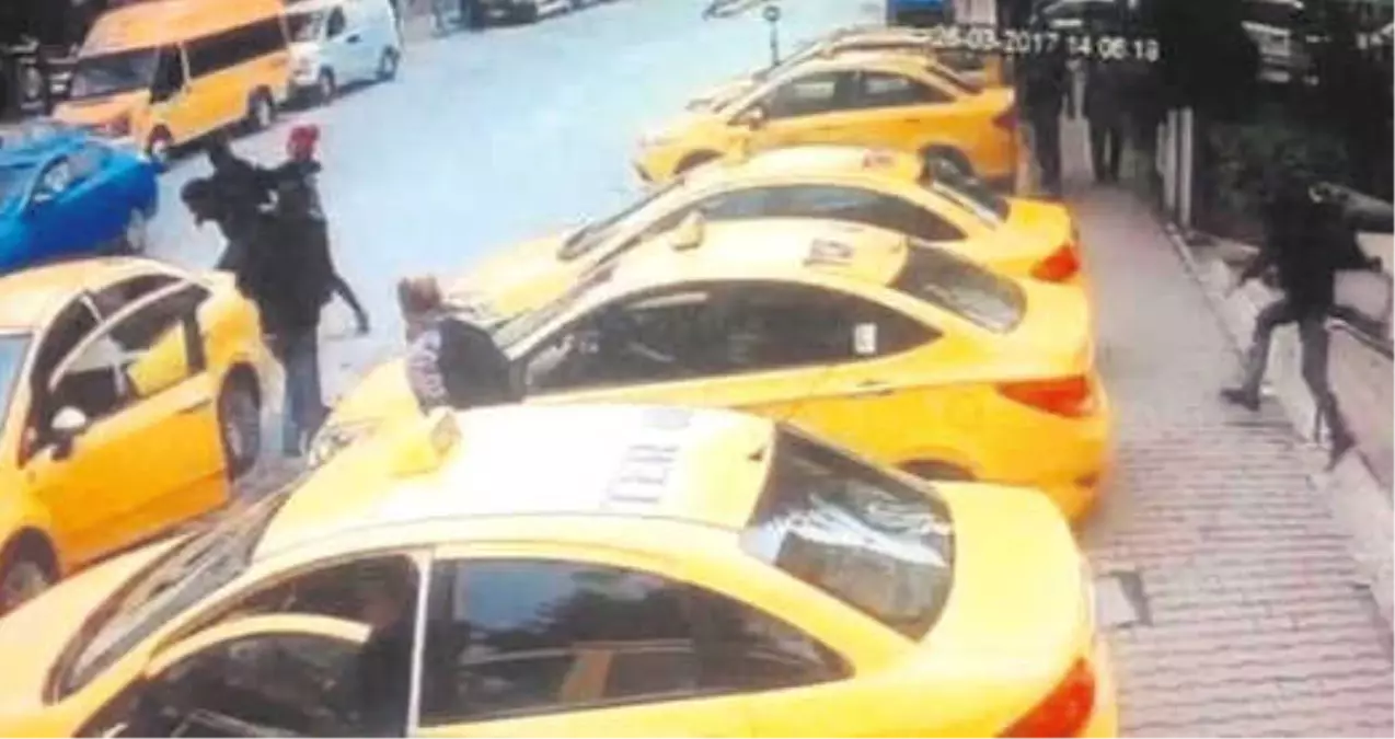 Taksiciler Tarafından Dövülen UBER Sürücüleri Yaşananları Anlattı