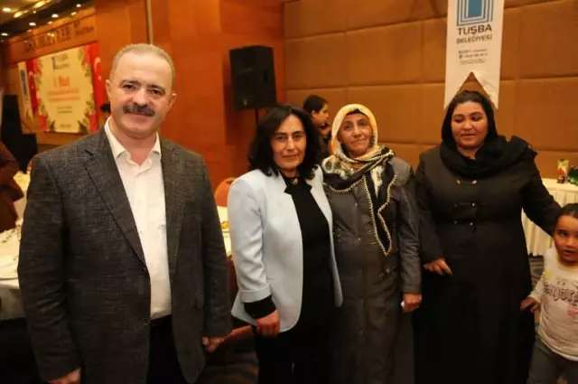 Tuşba Belediyesinden 'Kadınlar Günü' Programı Tuşba Belediyesinden 'Kadınlar Günü' Programı