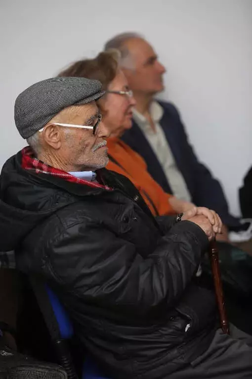 Yaşlı Dayanışma Merkezleri'nde Sinema Günleri Yaşlı Dayanışma Merkezleri'nde Sinema Günleri