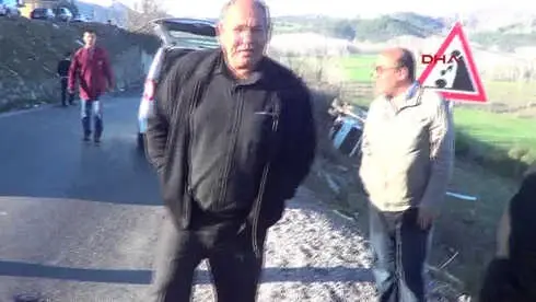 Kahramanmaraş Hayvan Yüklü Kamyonet Şarampole Yuvarlandı 2 Yaralı Kahramanmaraş Hayvan Yüklü Kamyonet Şarampole Yuvarlandı 2 Yaralı