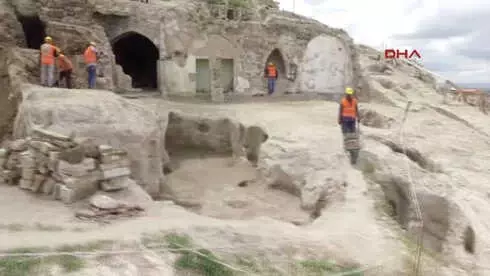 Nevşehir Dünyanın En Büyük Yeraltı Kenti Temmuz'ta Ziyaretçi Kabulüne Başlayacak Nevşehir Dünyanın En Büyük Yeraltı Kenti Temmuz'ta Ziyaretçi Kabulüne Başlayacak