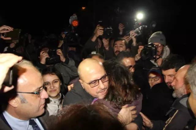 Ahmet Şık ve Murat Sabuncu'ya Tahliye Oldu