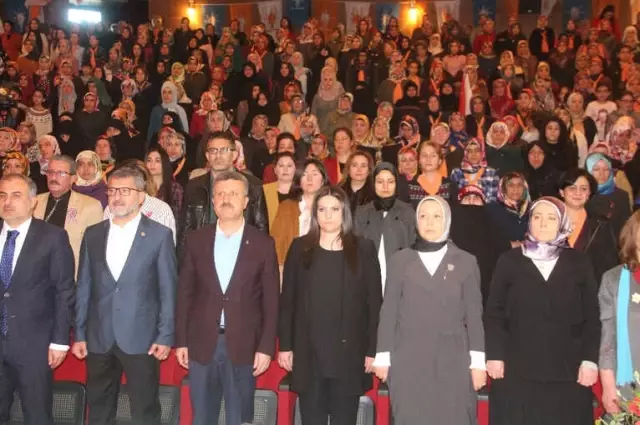 Bakan Sarıeroğlu: 'Kadınların İş Gücüne Katılma Oranı Yüzde 33,8'e Yükseldi' Bakan Sarıeroğlu: 'Kadınların İş Gücüne Katılma Oranı Yüzde 33,8'e Yükseldi'