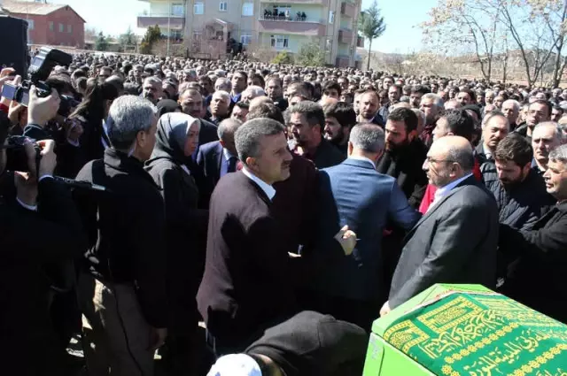 Başkan Ergin, Son Yolculuğuna Uğurlandı Başkan Ergin, Son Yolculuğuna Uğurlandı