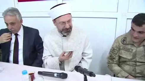 Diyanet İşleri Başkanı Erbaş, Hakkari'de Mehmetçik'i Ziyaret Etti (2) Diyanet İşleri Başkanı Erbaş, Hakkari'de Mehmetçik'i Ziyaret Etti (2)
