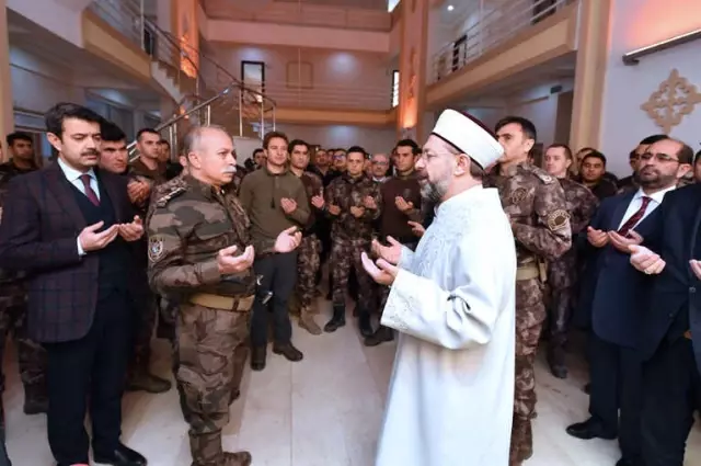 Diyanet İşleri Başkanı Erbaş, Pöh Şube Müdürlüğünü Ziyaret Etti Diyanet İşleri Başkanı Erbaş, Pöh Şube Müdürlüğünü Ziyaret Etti