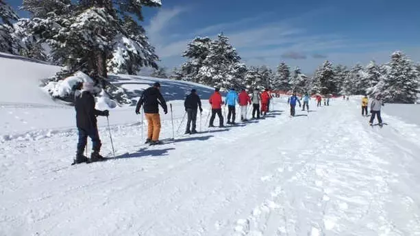 Gediz Muratdağı Termal Kayak Merkezi, Gençlik ve Spor Bakanlığı'na Devredildi Gediz Muratdağı Termal Kayak Merkezi, Gençlik ve Spor Bakanlığı'na Devredildi