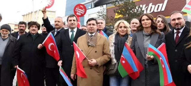 Sekmen: 'Bir Millet ve İki Devletin Sevinci de Acısı da Birdir' Sekmen: 'Bir Millet ve İki Devletin Sevinci de Acısı da Birdir'