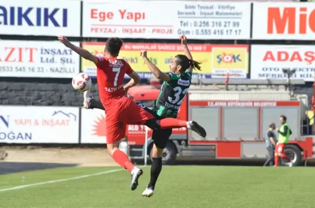 Tff 2. Lig: Nazilli Belediyespor: 3 -Sakaryaspor: 0
