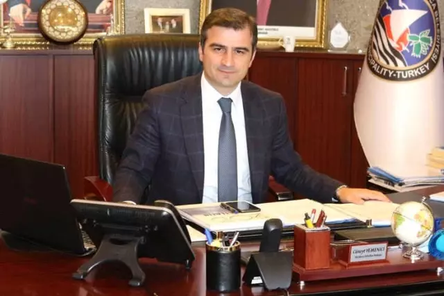 Başkan Yemenici İstiklal Marşının Kabulünün Kutladı Başkan Yemenici İstiklal Marşının Kabulünün Kutladı