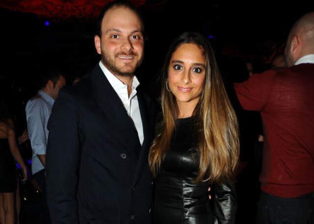 Murat dan Mina