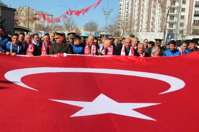 Erzurum'da 12 Mart Coşkusu