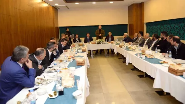Kocaeli Erzurumlular Derneği Kurtuluşu Unutmadı Kocaeli Erzurumlular Derneği Kurtuluşu Unutmadı