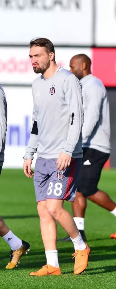 Caner Erkin Hakkında 2 Yıla Kadar Hapis İstemi