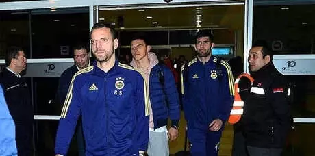 Fenerbahçe-Galatasaray Derbisi Uçakta Başladı!
