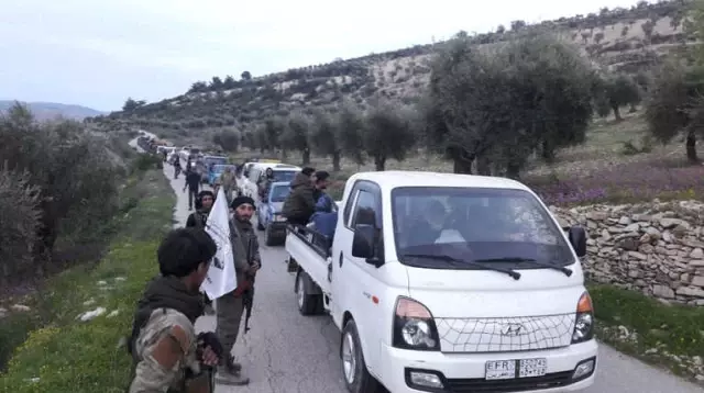 Terör Örgütü Pyd'den Temizlenen Afrin'in Köylerine Dönüş Başladı