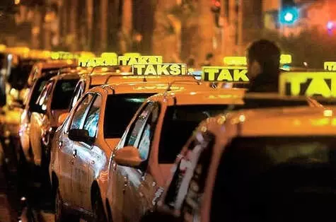 Yolu Uzattığı için Kendisiyle Tartışan Yolcuyu Bıçaklayan Taksicinin 1,5 Yıl Hapsi İsteniyor