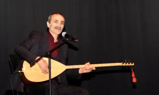 Halk Ozanı Ali Kızıltuğ Türkülerle Anıldı Halk Ozanı Ali Kızıltuğ Türkülerle Anıldı