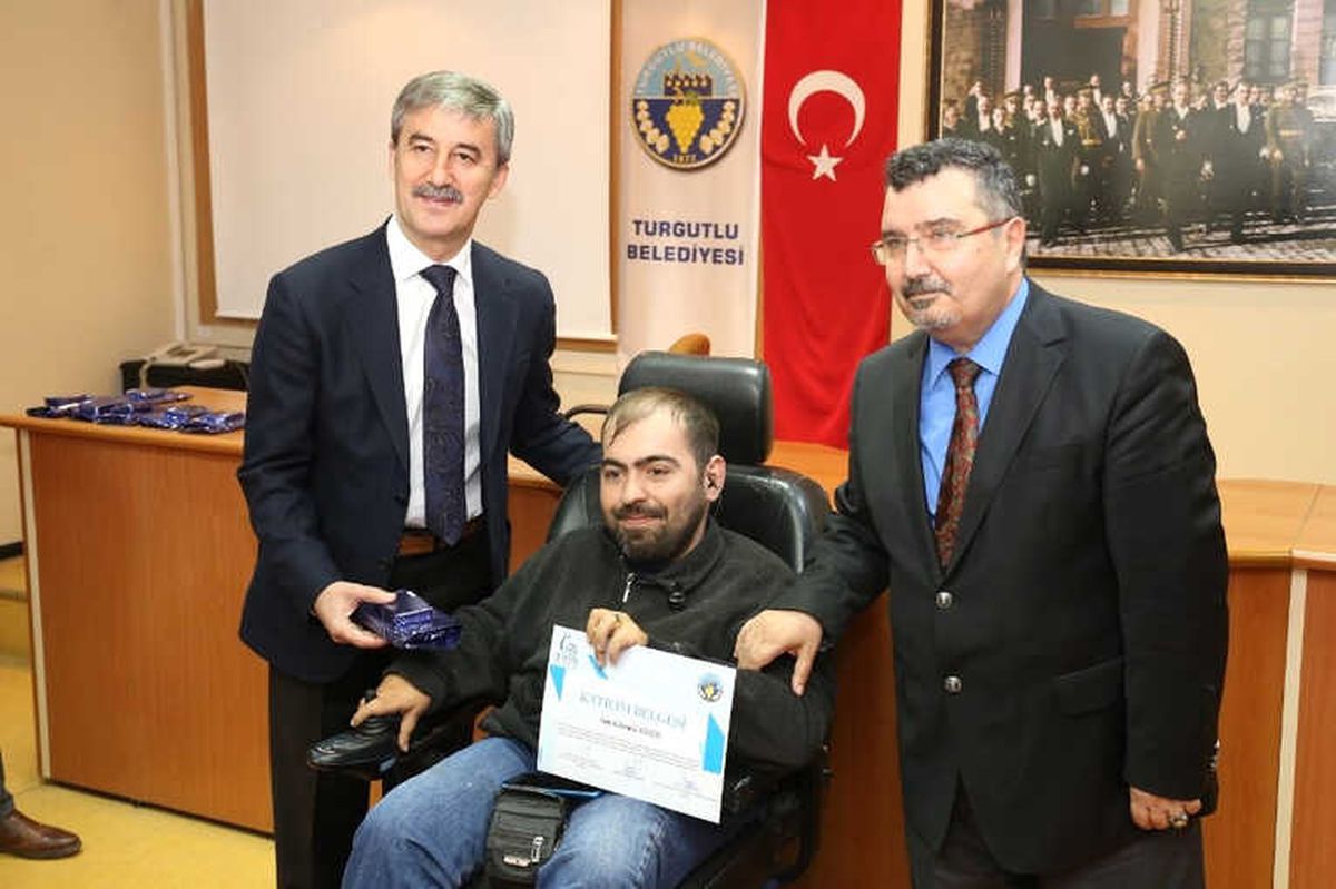 Turgutlu'da Engellilere Özel Web ve Grafik Tasarım Kursu