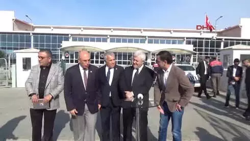 Cumhuriyet Gazetesi Davası Öncesi CHP'li Milletvekillerinden Silivri'de Açıklama