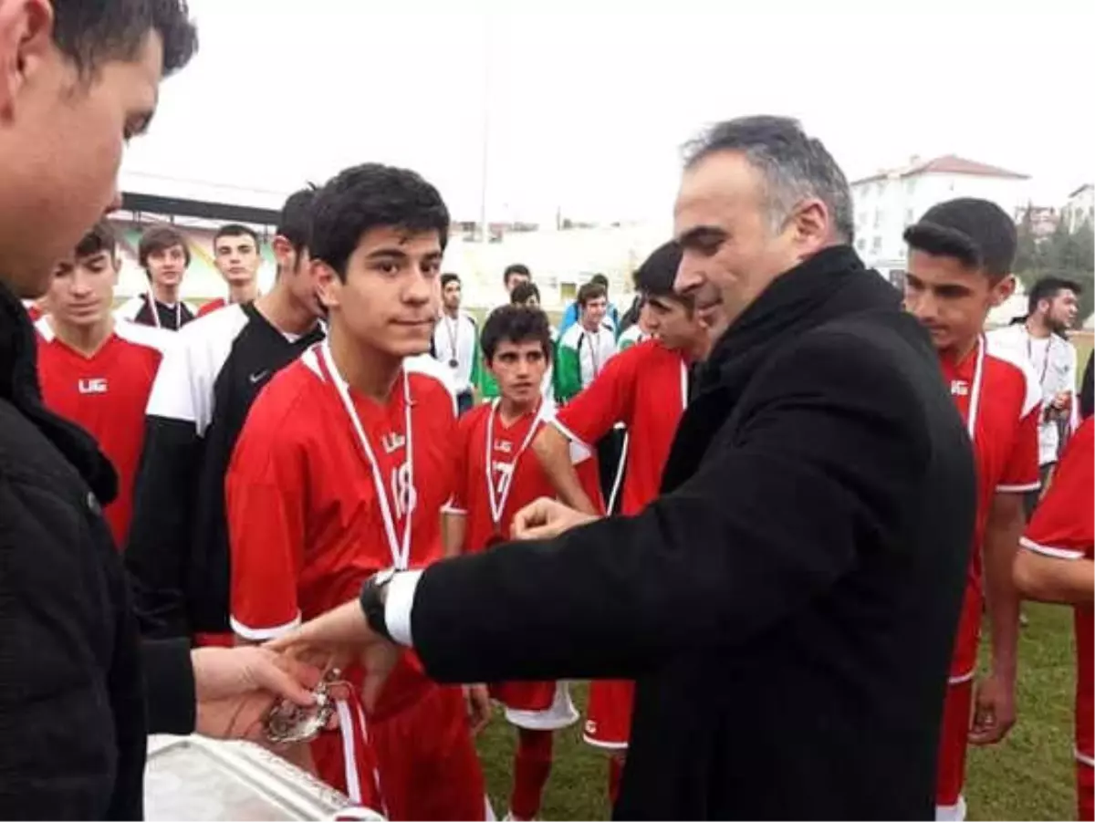 Isparta İl Milli Eğitim Müdürlüğü'nde Bayrak Değişimi Açıklaması