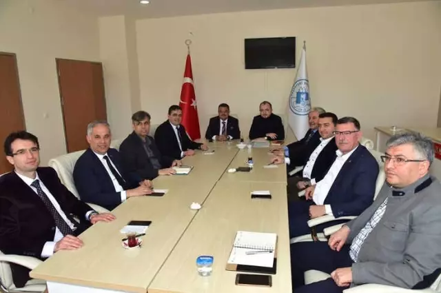 Ak Partili Belediye Başkanları Bir Araya Geldi