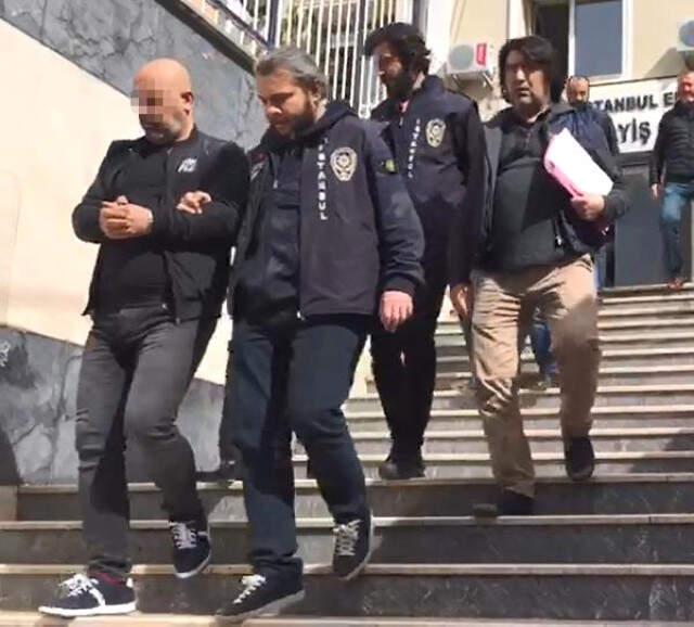 O Anlar Kamerada! Hasta Gibi Randevu Alıp Geldiler, Doktoru Tıp Bayramı'nda Gasp Ettiler