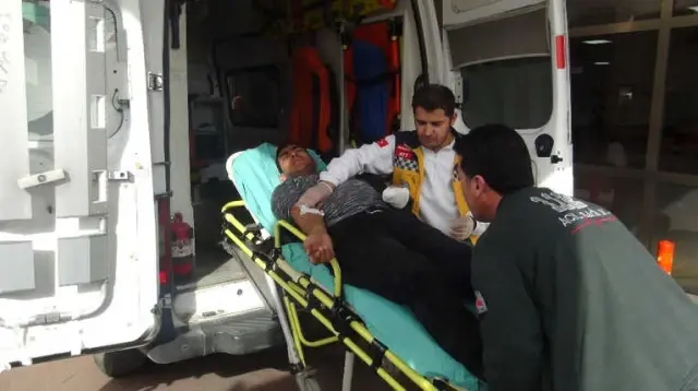 Motosiklet Sürücüsü, Paçasını Kurtarmaya Çalışırken Parmaklarını Kopardı