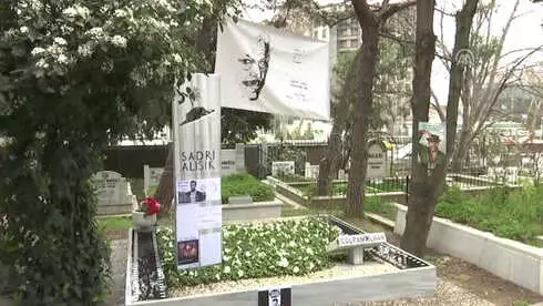 Sadri Alışık Mezarı Başında Anıldı - İstanbul Sadri Alışık Mezarı Başında Anıldı - İstanbul
