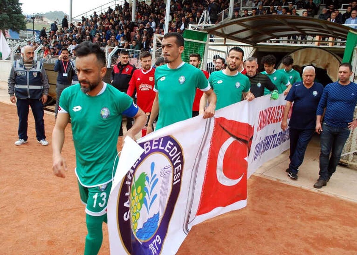 Manisa'da Bal Yarışı Kızıştı