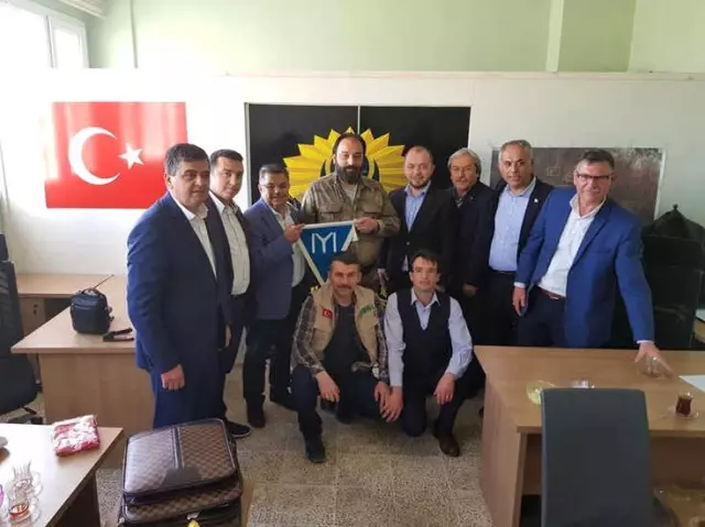 Ak Partili Başkanlardan Suriye'de Güvenliği Sağlayan Türk Polis Birliği Teşkilatına Ziyaret
