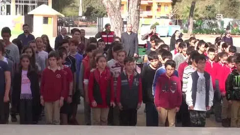 Öğrencilerden Mehmetçik'e Zeytin Ağaçlı Destek Öğrencilerden Mehmetçik'e Zeytin Ağaçlı Destek