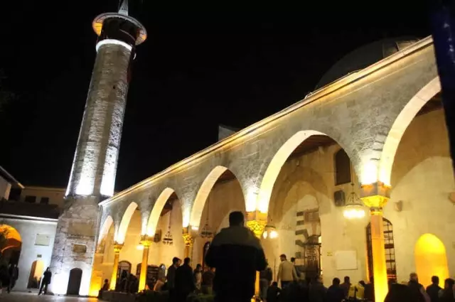 Anadolu'nun İlk Camisi Habib-i Neccar Camisi'nde Regaib Kandili