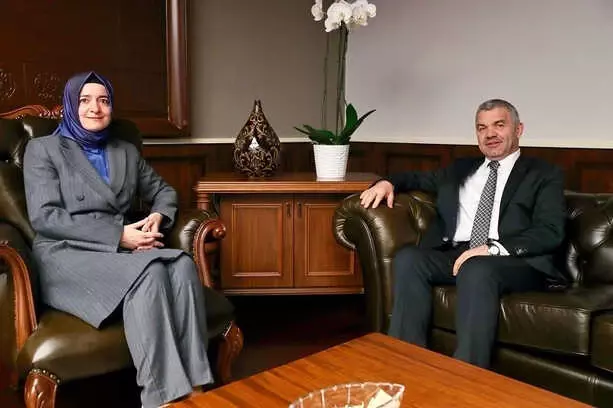 İki Projeye Bakanlık Desteği İki Projeye Bakanlık Desteği
