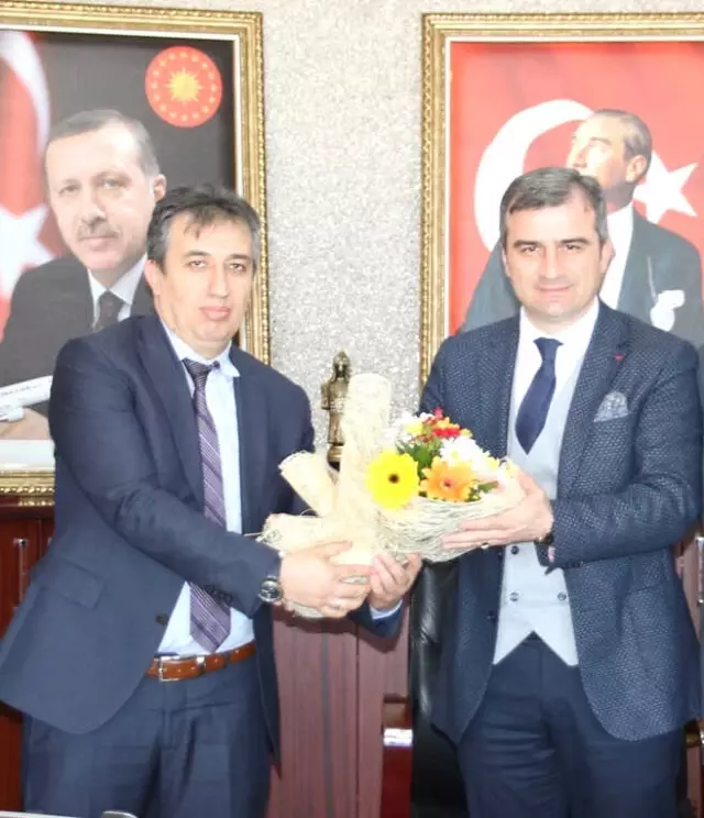 Ormancılardan Başkan Yemenici'ye Ziyaret Ormancılardan Başkan Yemenici'ye Ziyaret