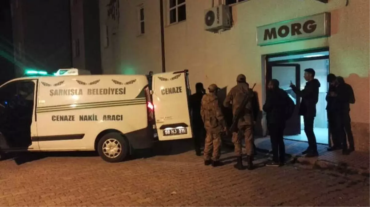 Sivas'ta Pompalı Tüfekle Dehşet Saçtı: 3 Ölü