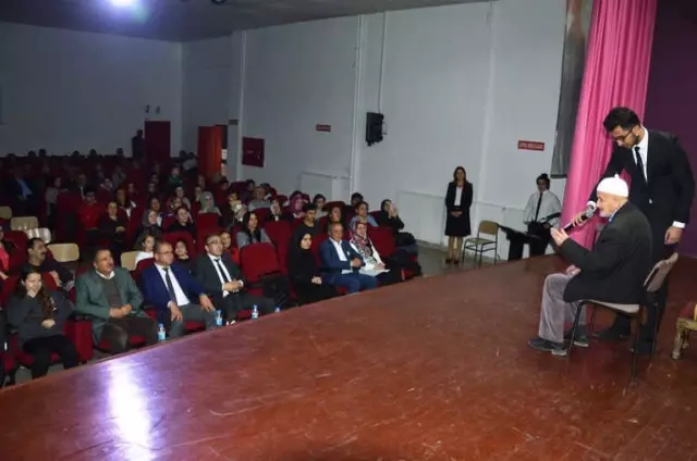 Gösteriden Elde Edilen Geliri Mehmetçik Vakfına Bağışladılar