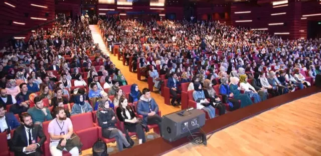 Başkan Altay: Daha Güzel Bir Türkiye'yi Gençler İnşa Edecekler