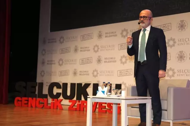 Başkan Altay: Daha Güzel Bir Türkiye'yi Gençler İnşa Edecekler