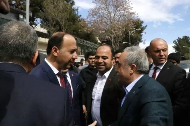 Gıda Tarım ve Hayvancılık Bakanı Ahmet Eşref Fakıbaba Suruç'ta Gıda Tarım ve Hayvancılık Bakanı Ahmet Eşref Fakıbaba Suruç'ta